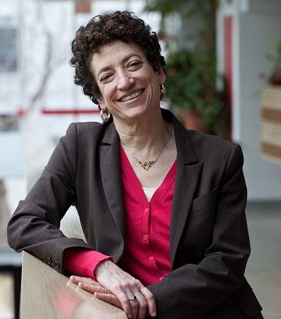 Headshot of Naomi Oreskes